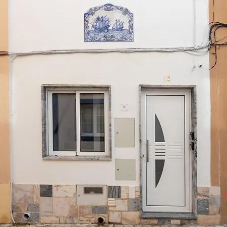 La Petite Maison De By Calyferias * Armação de Pêra