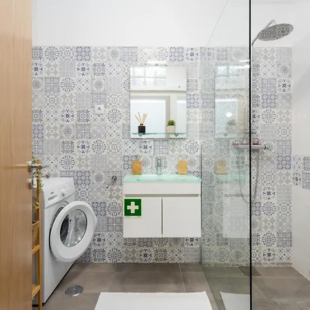 La Petite Maison De By Calyferias Armação de Pêra